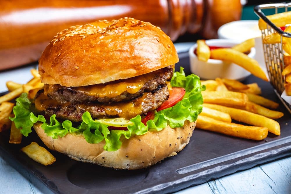 Classic cheeseburger